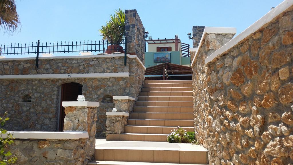 Elia Méronas Exterior foto