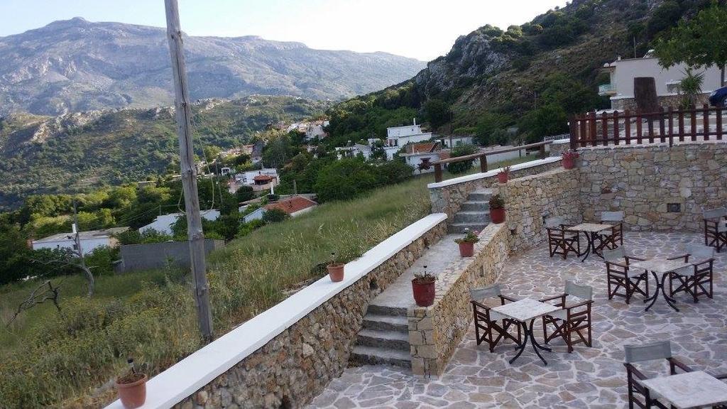 Elia Méronas Exterior foto